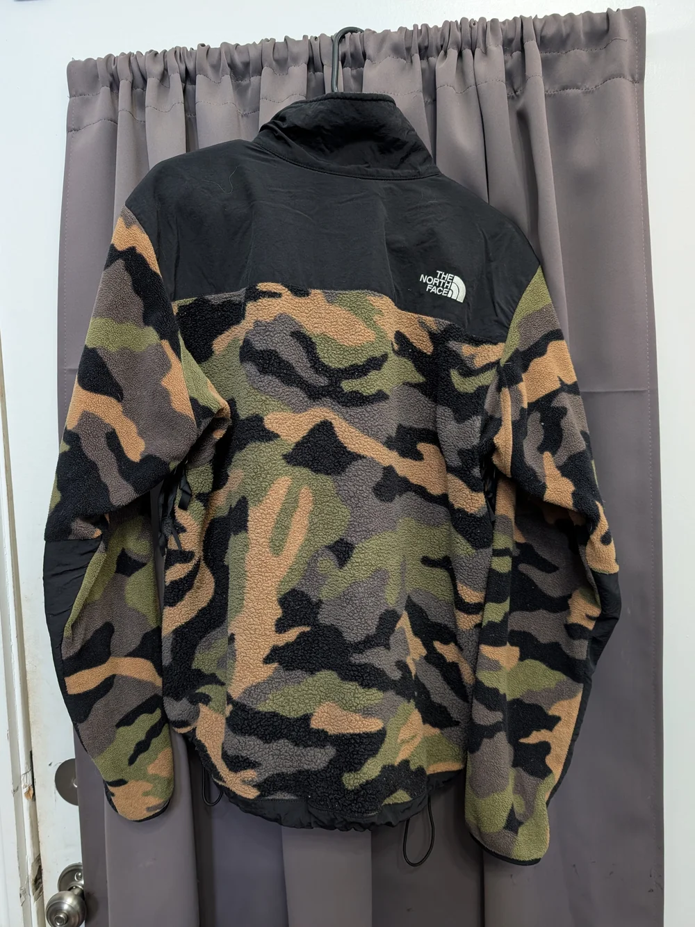 The North Face ’95 Retro Denali Jacket Men M Waxed Camo Fleece Gorpcore